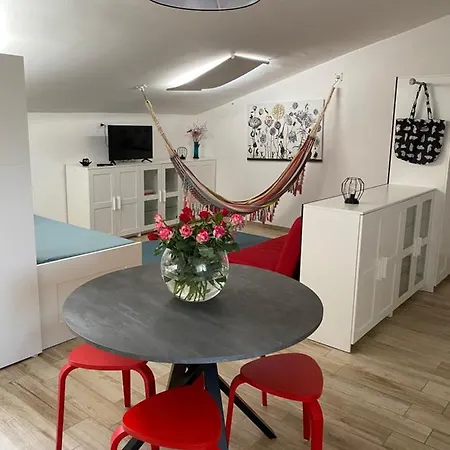 شقة Loft Del Corso ماتيليكا